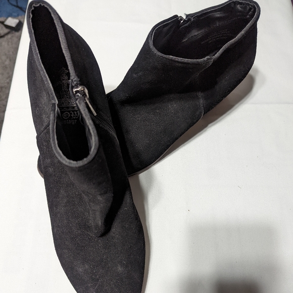 New no tags Crown Vintage size 11 women's boots suede black - Picture 5 of 5